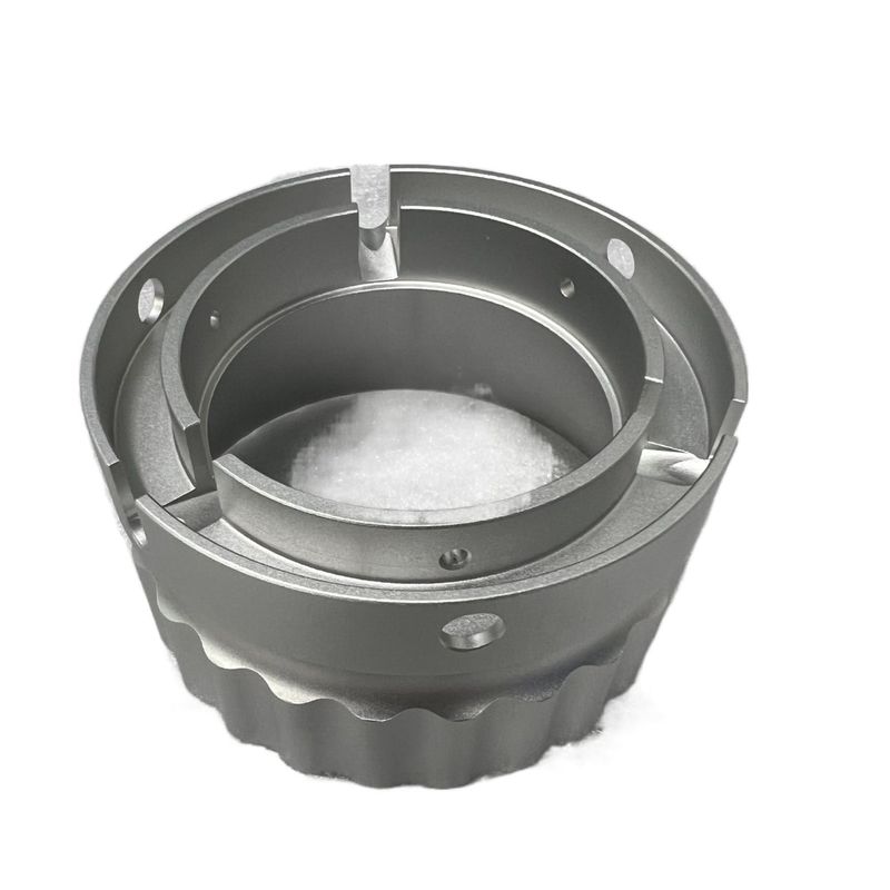 ODM/OEM Partes de máquinas anodizadas metálicas Componentes CNC polidos para aplicações de moagem por torneamento