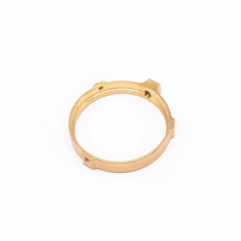 Fabricante profissional Anel de latão CNC personalizado Ferramentas de relógio de precisão OEM Moagem CNC Anel de latão de fio feminino