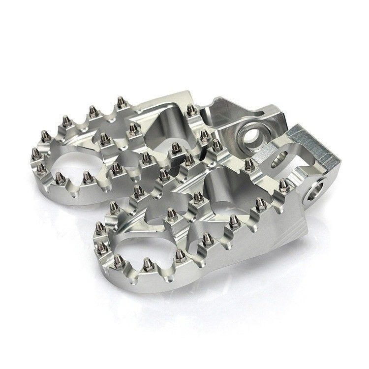 Fabricação de pequenos lotes de máquinas CNC personalizadas de alto desempenho de metal de alumínio para motocicletas